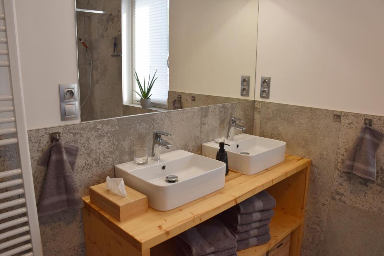 Holiday Home Znojmo W/ Wellness & Wine Dış mekan fotoğraf