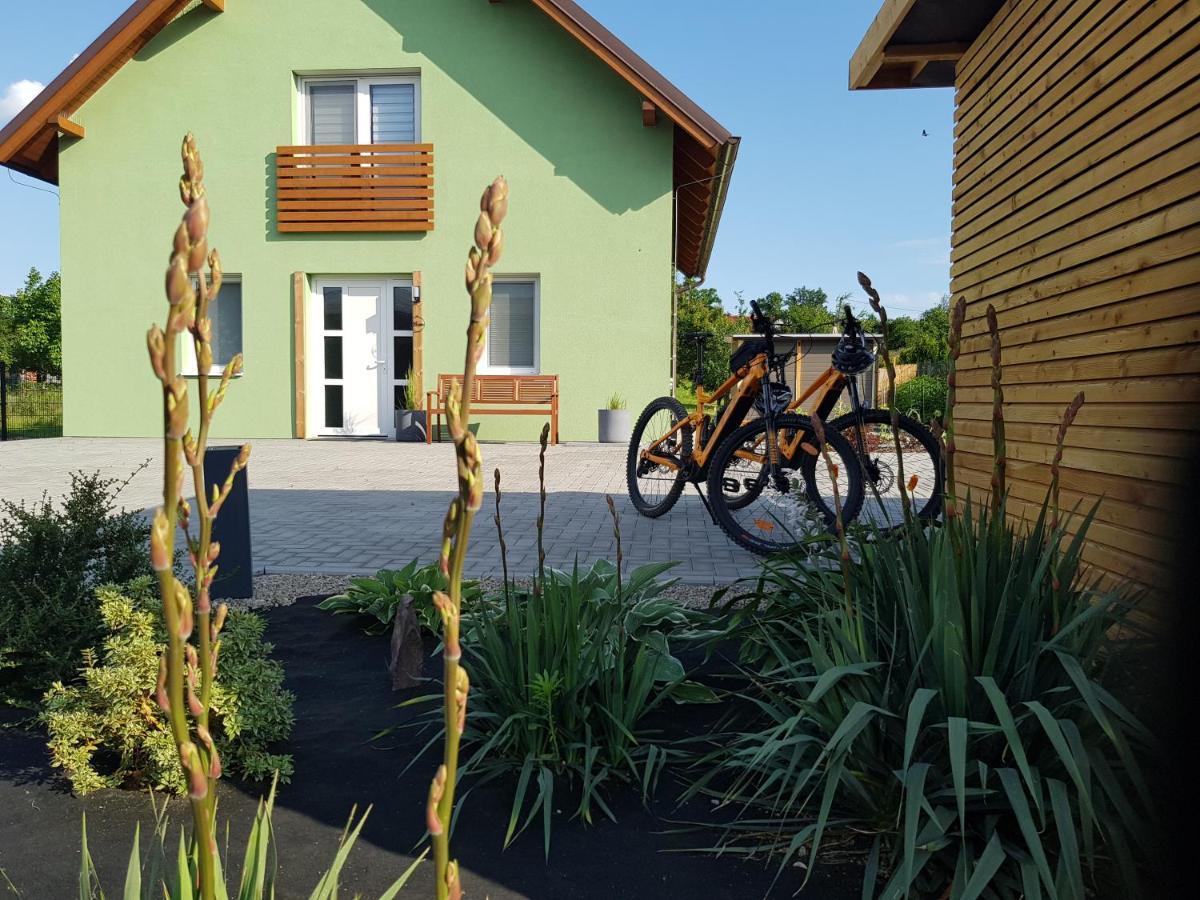Holiday Home Znojmo W/ Wellness & Wine Dış mekan fotoğraf